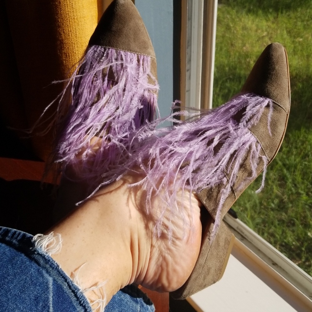 Charolette Stone feather slides